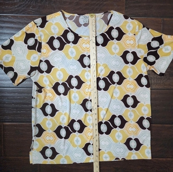 Voir Collection Womens Stretchy Patterened Polyester Shirt - Picture 8 of 8